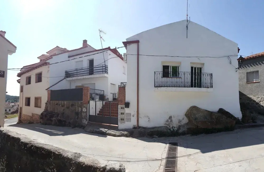 Casa Rural Castillo de la Adrada