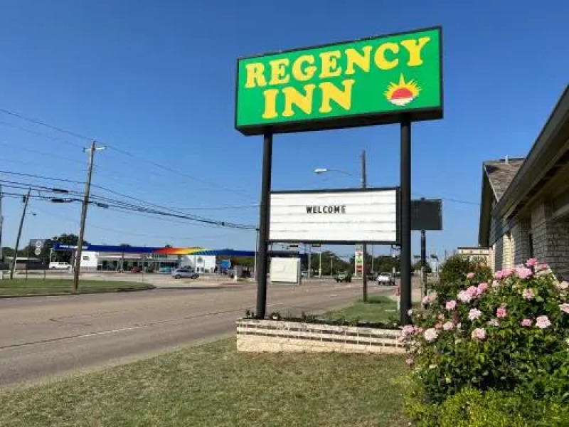 Regency Inn