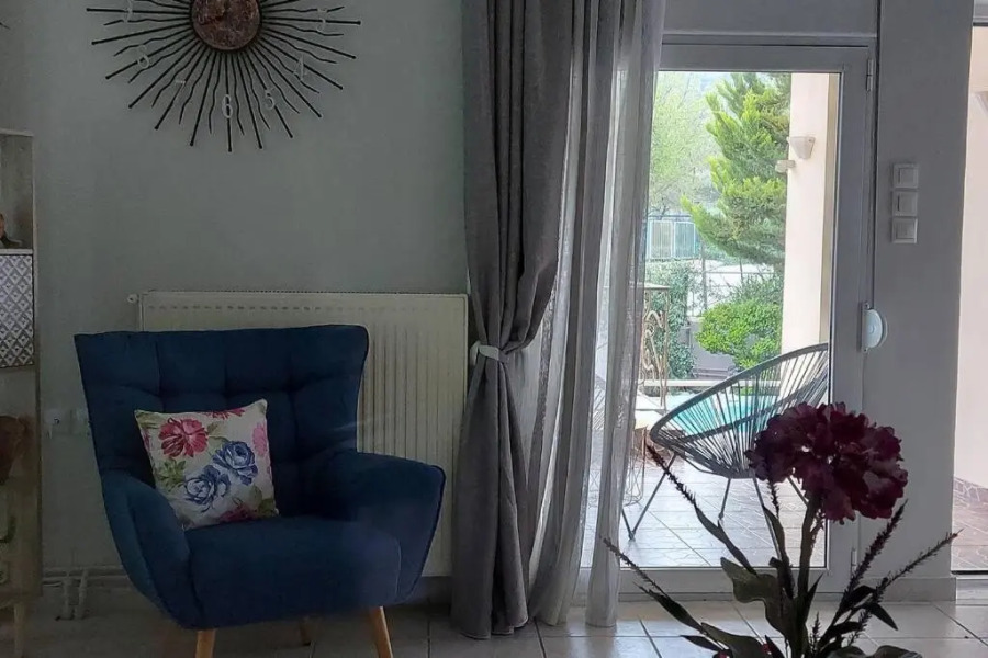 Violet Studio με πισίνα