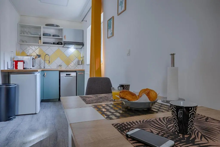 La chopine - grand studio, centre historique, hôtel de ville