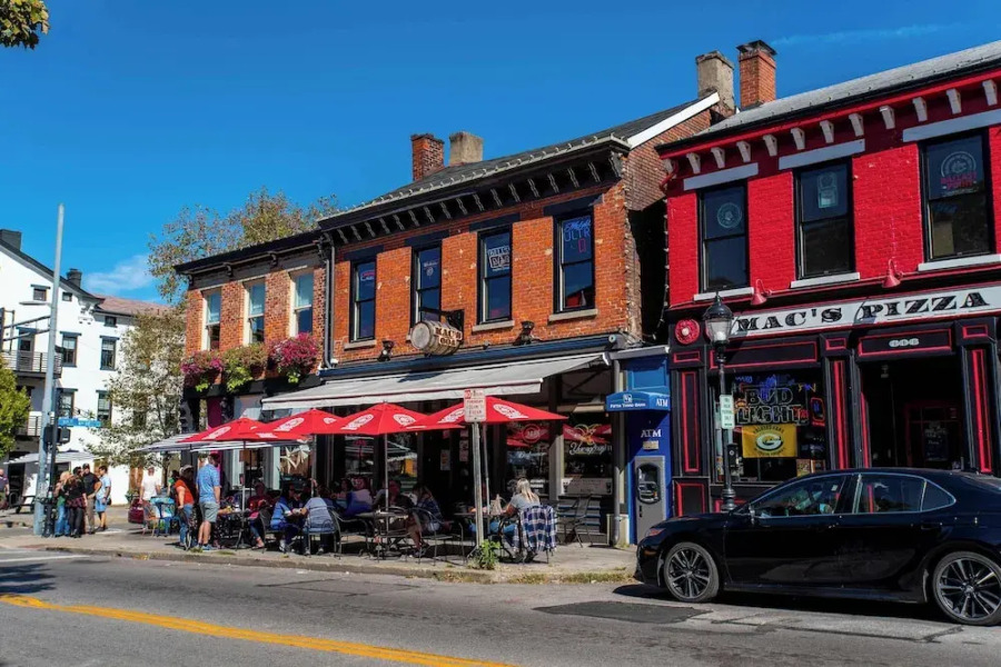 Heart of Mainstrasse Apt 1