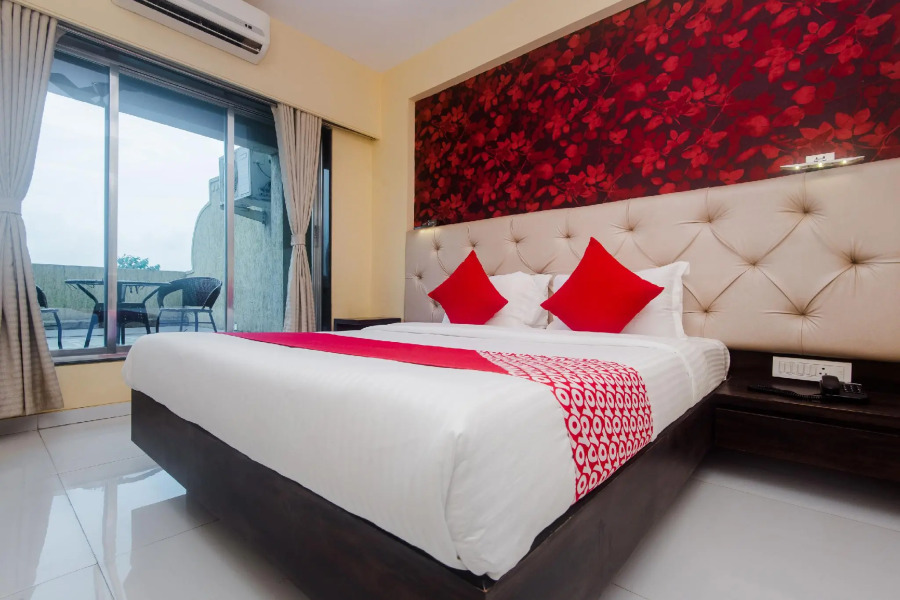 OYO 18290 Sai Residency