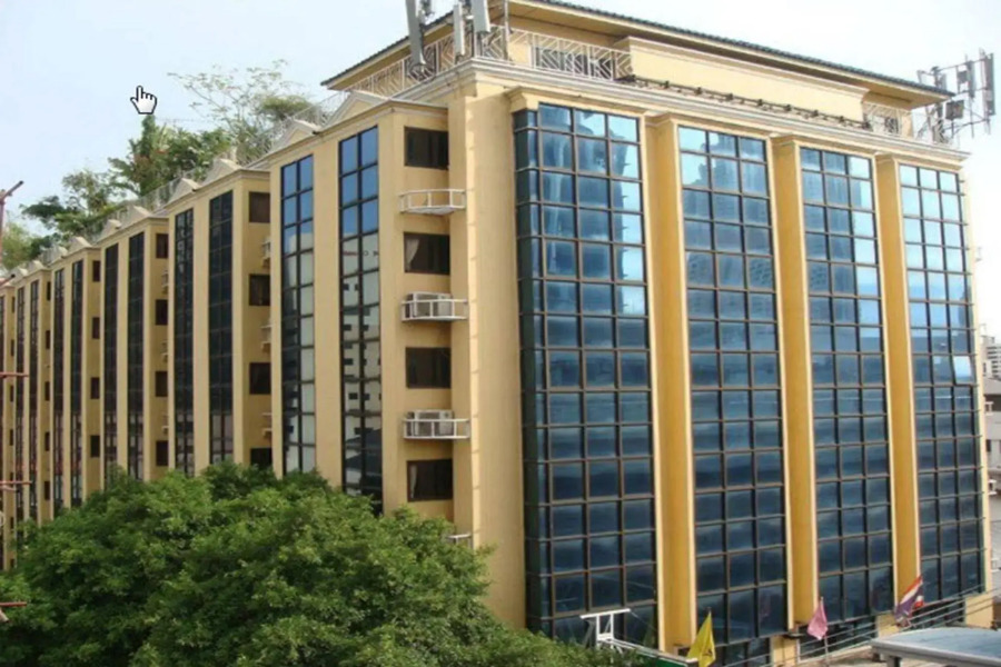 King Royal Garden Inn