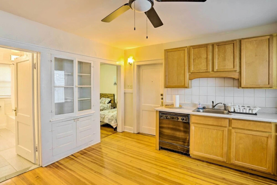 Charming Albany Retreat ~ 3 Mi to Downtown!