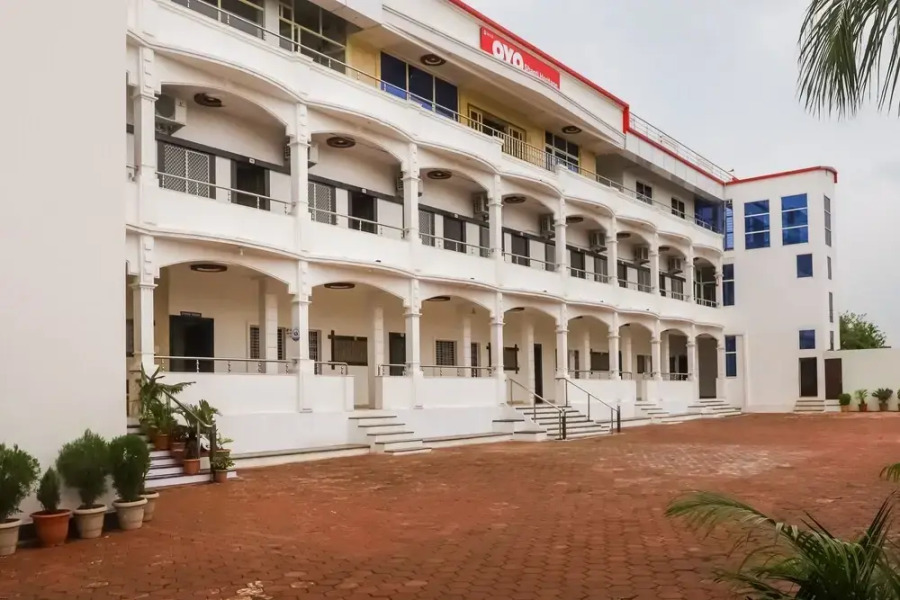 OYO 46352 Shanti Heritage