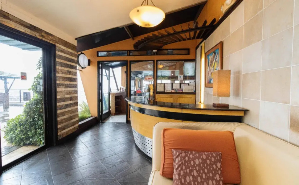 Tagaytay Econo Hotel