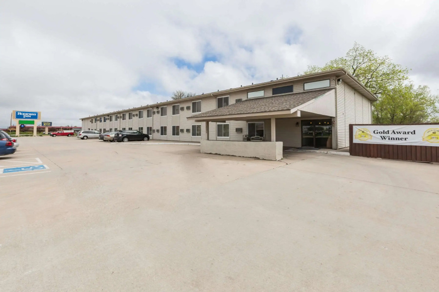 Super 8 by Wyndham Grand Island South