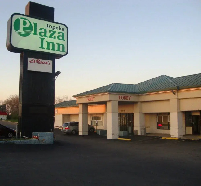 Topeka Plaza Inn