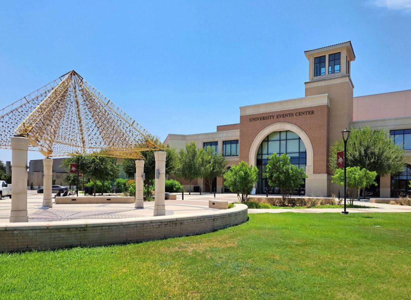 Howard Johnson by Wyndham San Marcos