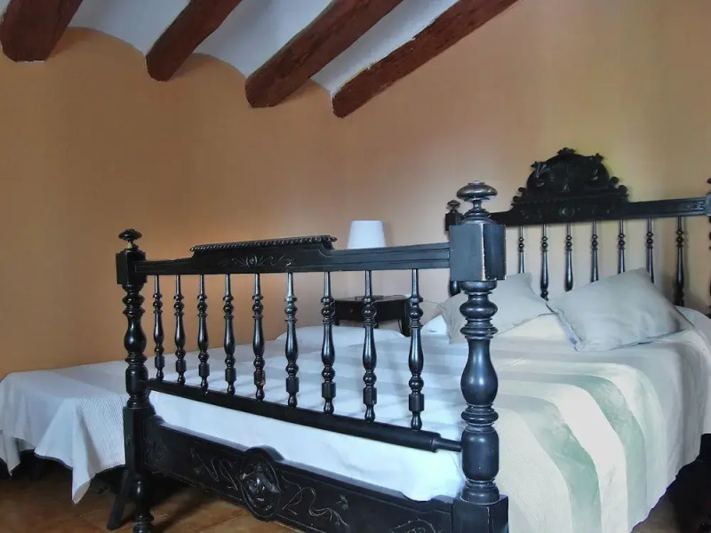 Cozy Cottage in Subirats With Swimming Pool