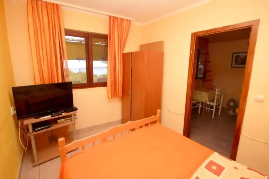 House With one Bedroom in Jelsa, With Wonderful sea View, Furnished Te