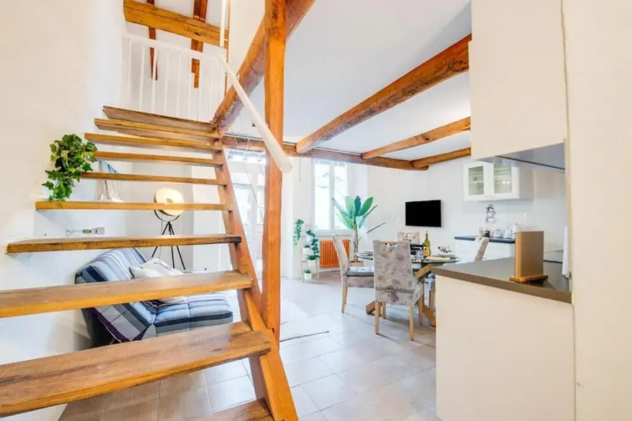 [Bellinzona] Rustico Loft a 5 Stelle con Netflix