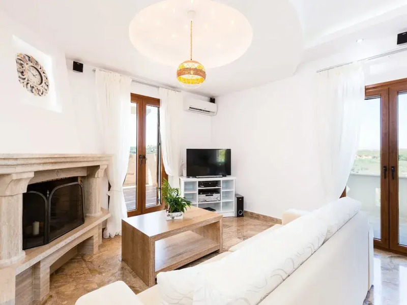 Villas in Crete With Private Pool & Beaches