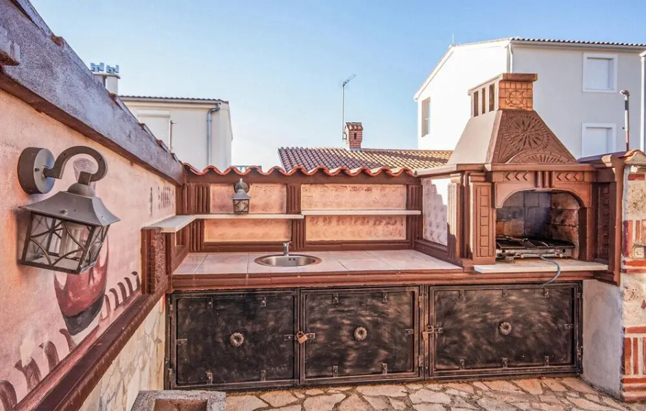 Beautiful Apartment in Medulin With 1 Bedrooms and Wifi