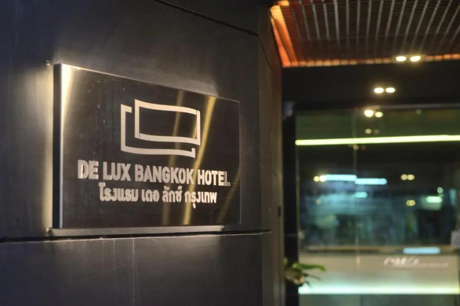 De Lux Bangkok Hotel