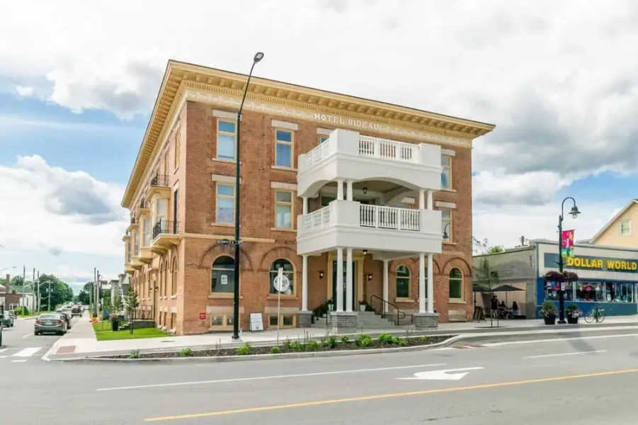 Heritage Rideau 1Br Apartment Free Parking 2