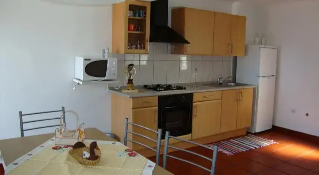 Casas do Pico - Adega Maria Isabel Alves