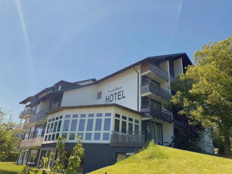 Gasthof Deutscher Adler & Hotel Puchtler