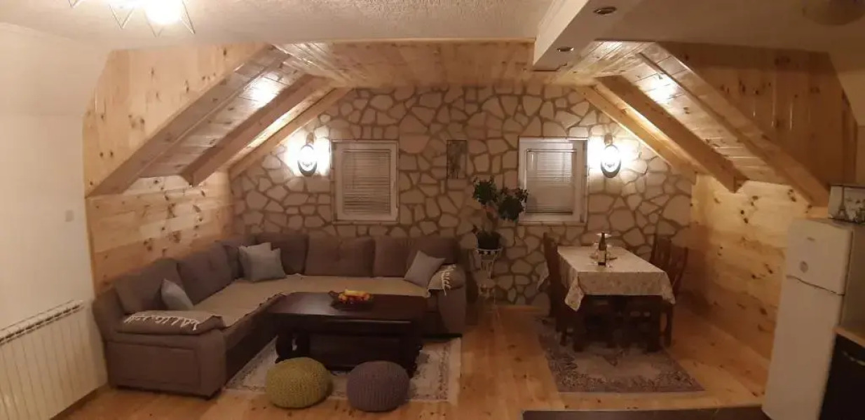 House Sandra