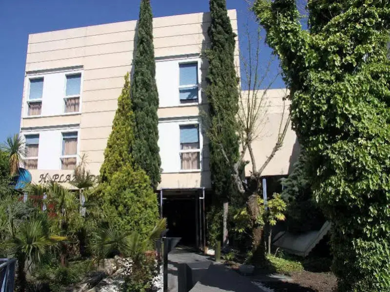 Egido Plaza De Santiago