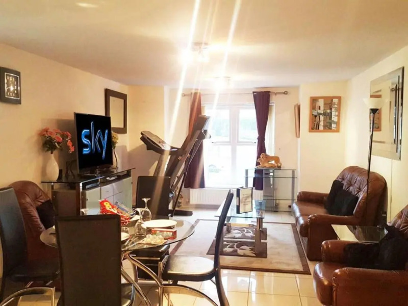 Short Term Worsley Apartment