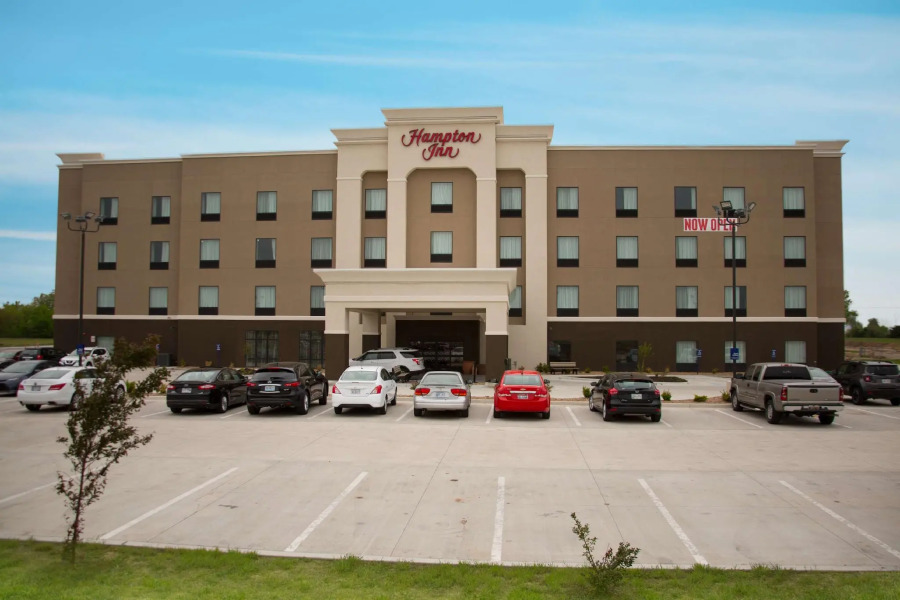 Hampton Inn McPherson