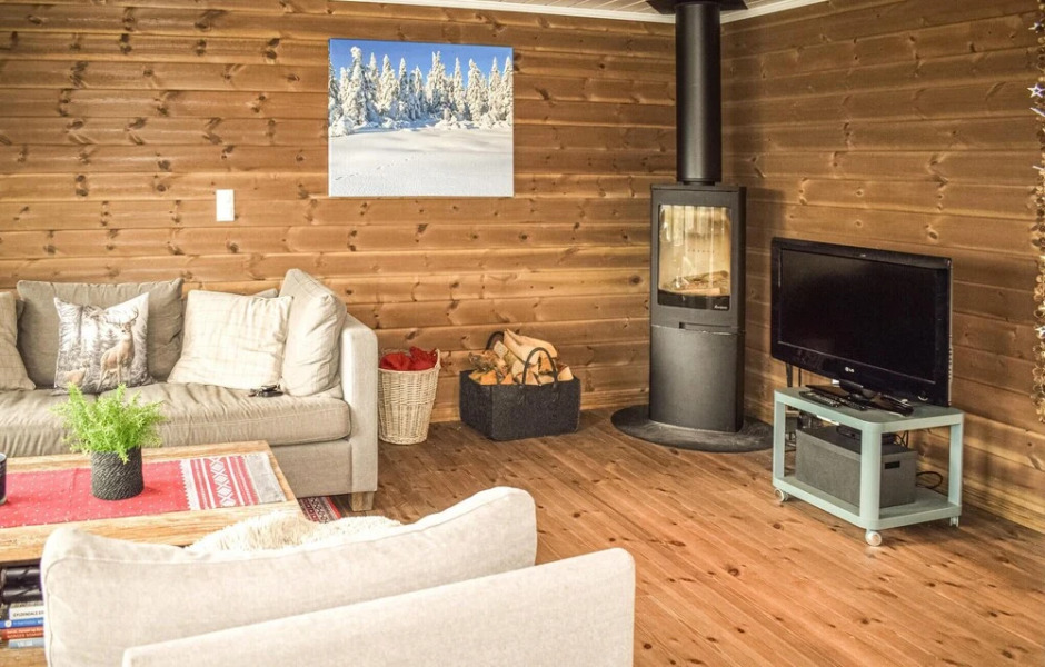 Amazing Home in Treungen With Wifi and 4 Bedrooms