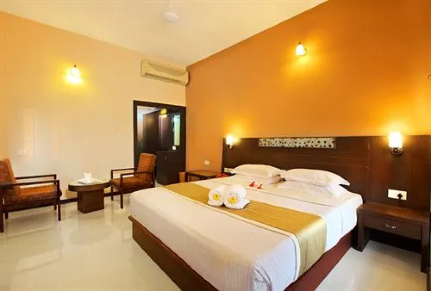 Leisure Vacations Gold Field Lake Resort, Kumarakom
