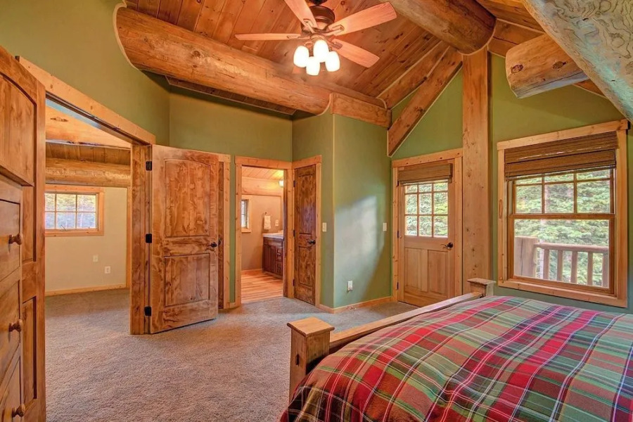 Timber Ridge Lodge by RedAwning