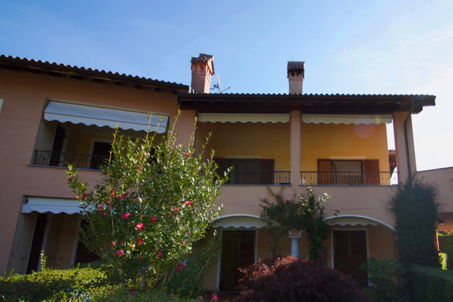 Sunflower Relax Pool and Terrace