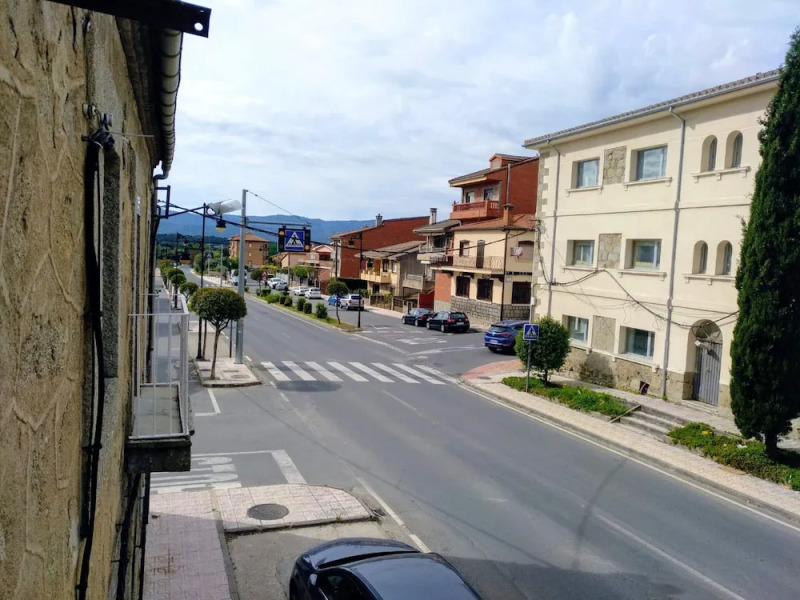 Apartment With 2 Bedrooms in Sotillo de la Adrada, With Wonderful Mountain View and Terrace