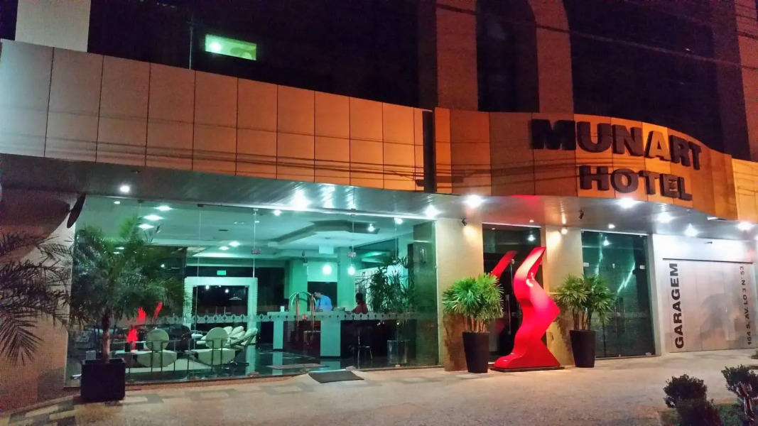 Munart Hotel