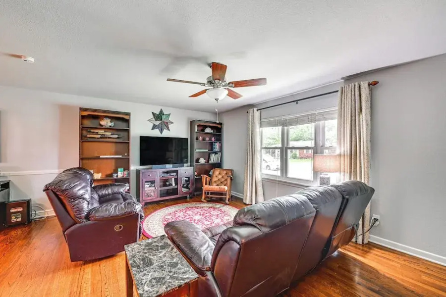 9 Mi to Dtwn: Fort Worth Home w/ Patio & Yard