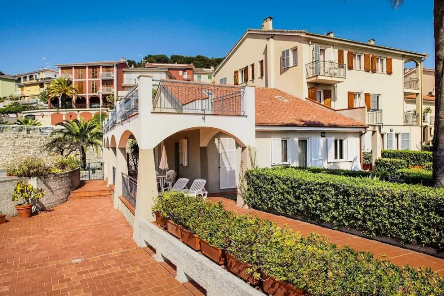 Borgo Della Rovere E1/1