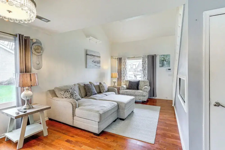 Dover Home - 2 Mi to Delaware State University!