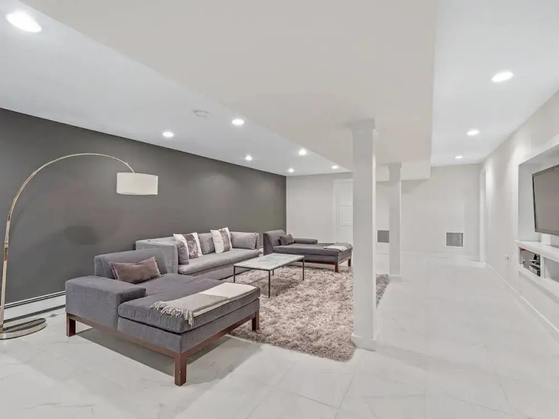 Modern Hamptons Villa