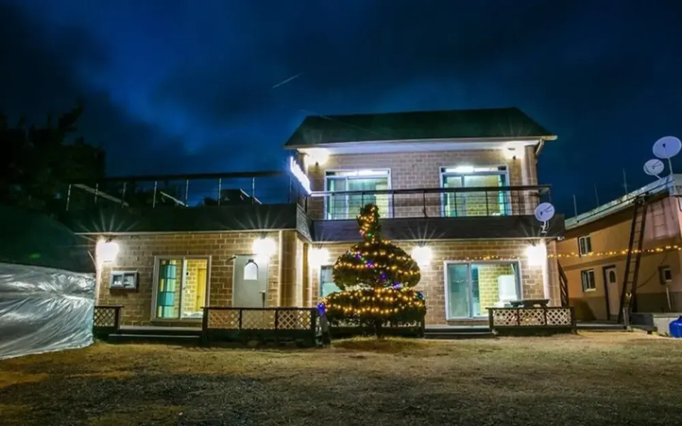 Taean Lunasol Pension