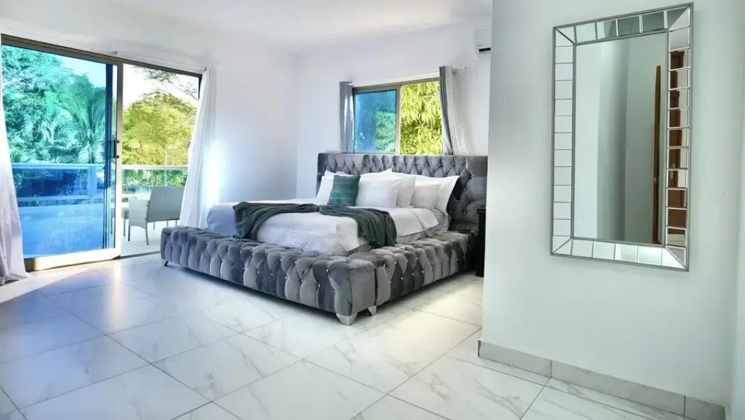 Villa Pravda Guerra 4BR 6BDS 12PAX