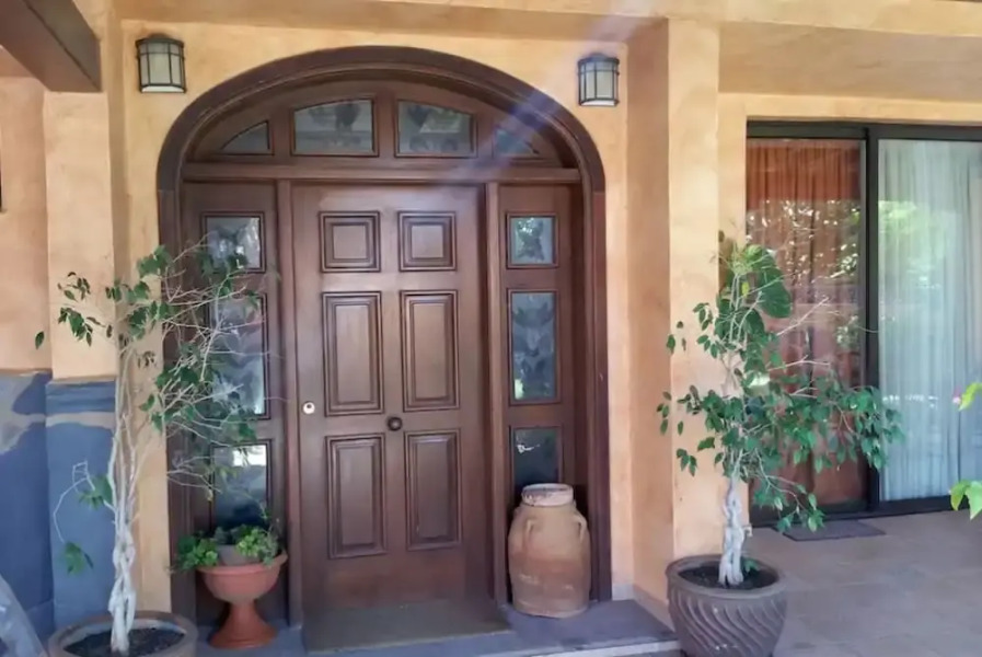 House With 5 Bedrooms in Granadilla, With Wonderful Mountain View, Pri