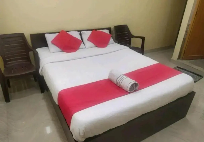 Mahalakshmi Lodge & Hotel