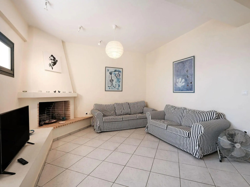 Outstanding Villas in Pera Melana near Kissakas Beach