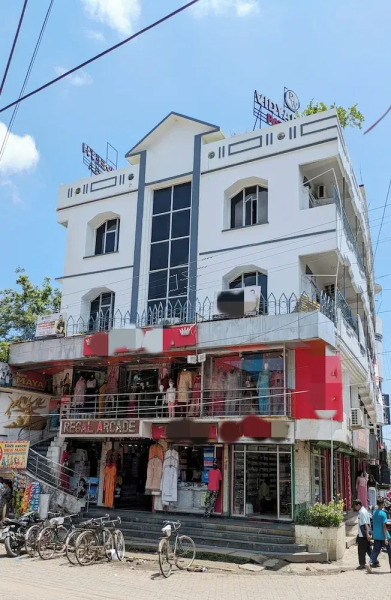 Regal Guest House by ROH