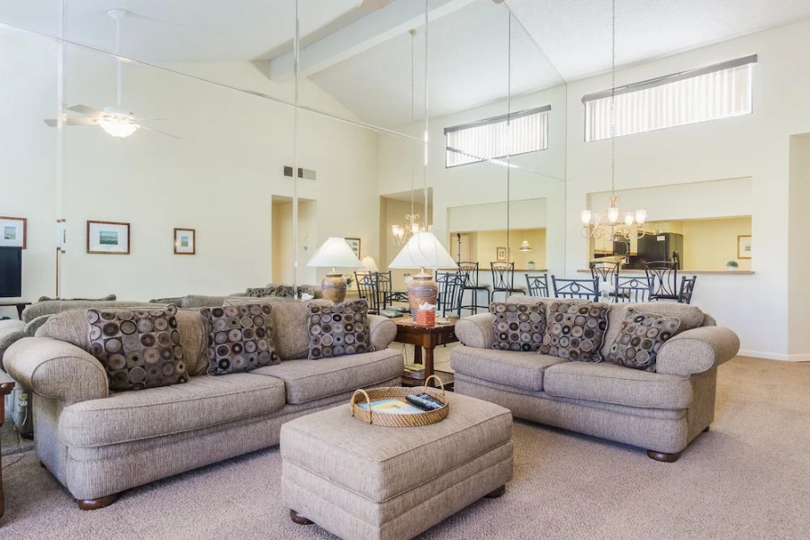 Golf Course View Condo by RedAwning