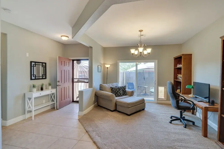 Mtn Views: Family-friendly Gold Canyon Getaway!