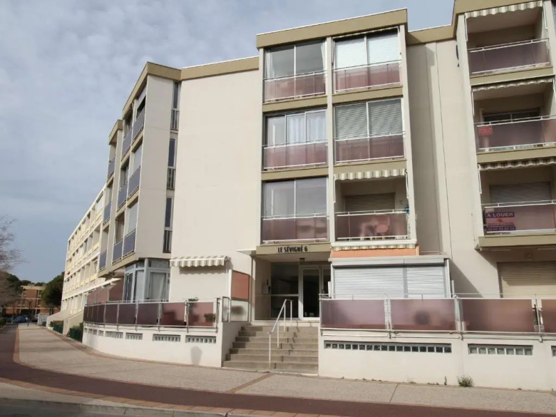 Appartement Balaruc-les-Bains, 1 pièce, 2 personnes - FR-1-553-35