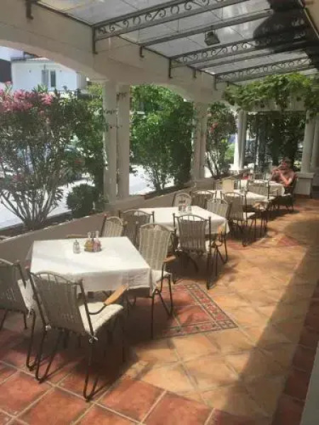 Guesthouse Villa ACD