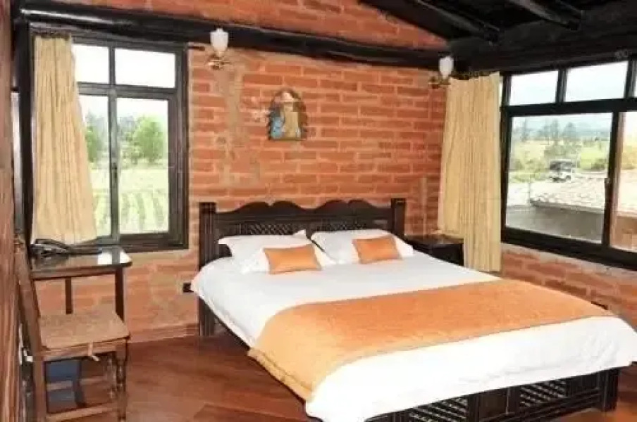 Hotel Aeropuerto Tababela Mi Huasipungo