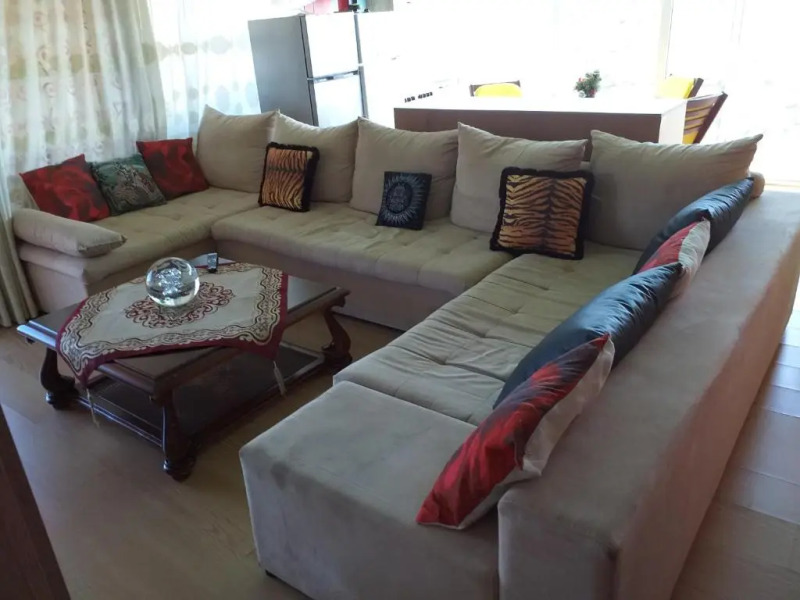 3 Jaccuzi Airport House - Airport Transfer Available