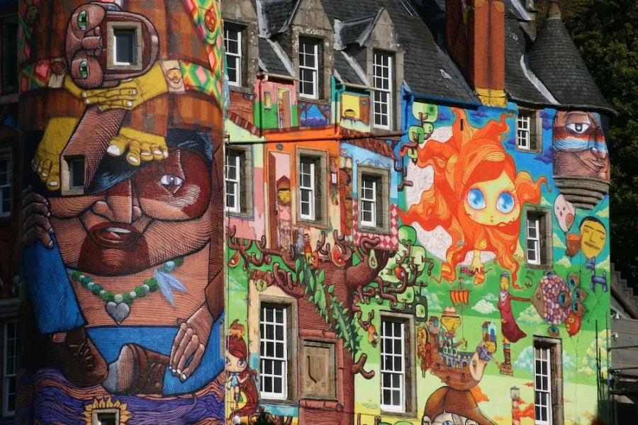 Charming Yurt in Kelburn Estate Near Largs