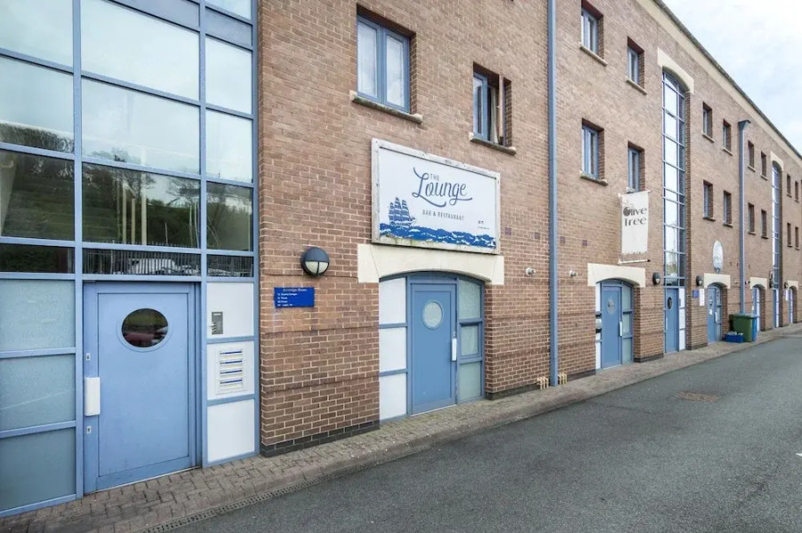 Marina View - 3 Bedroom - Milford Haven